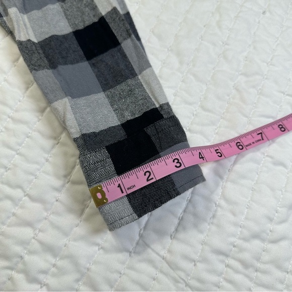 Club Room Men’s Buffalo Buttom Down Flannel Shirt Color Gray Size M Plaid - Picture 7 of 12